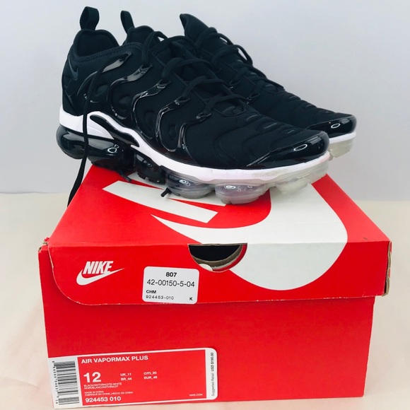 vapormax plus size 12